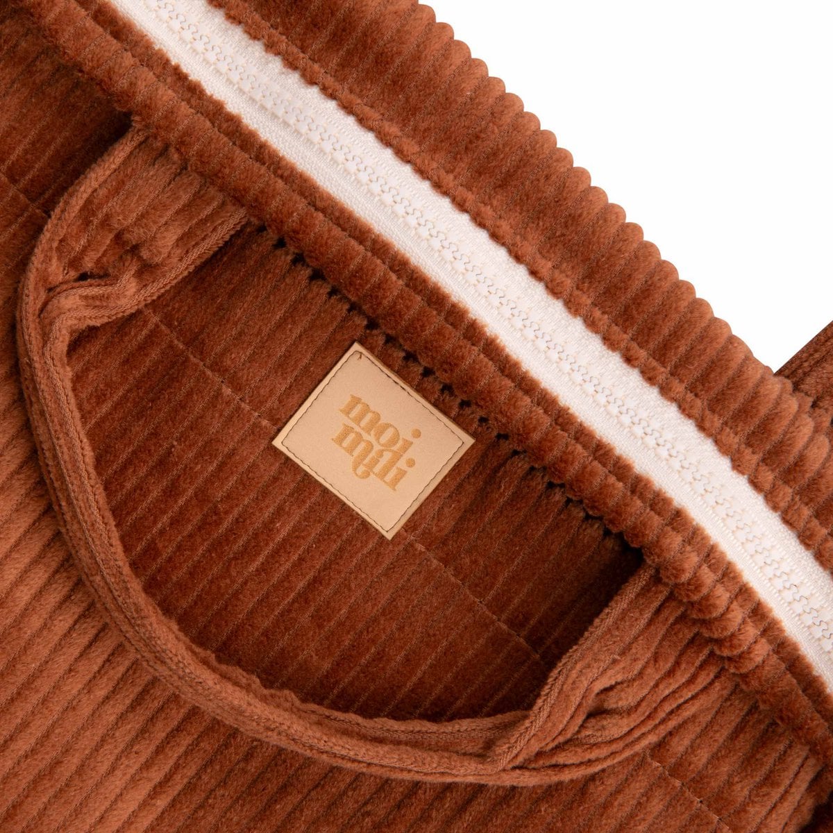 Karamelės spalvos kelioninių krepšių rinkinys