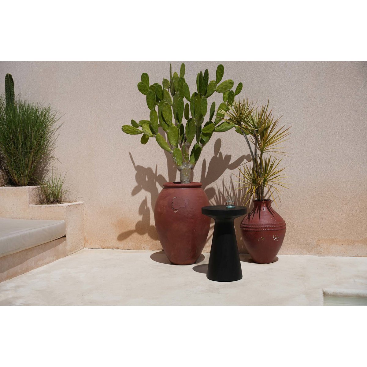 Stalas Fidžis Juodas