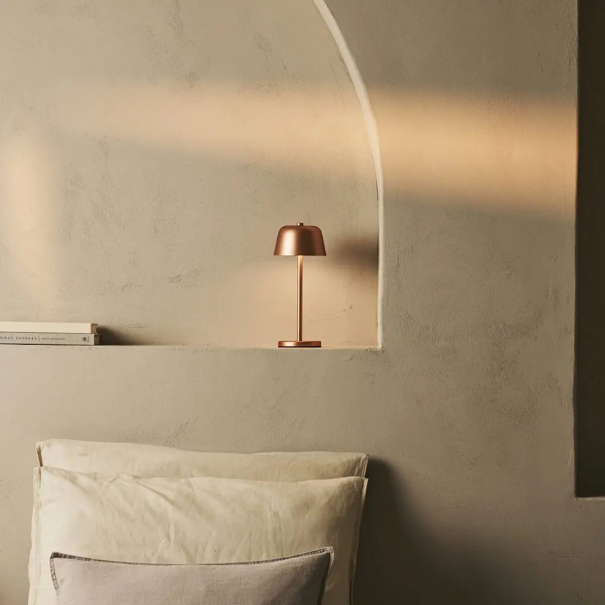 STALINĖ LEMPA ANTON COPPER