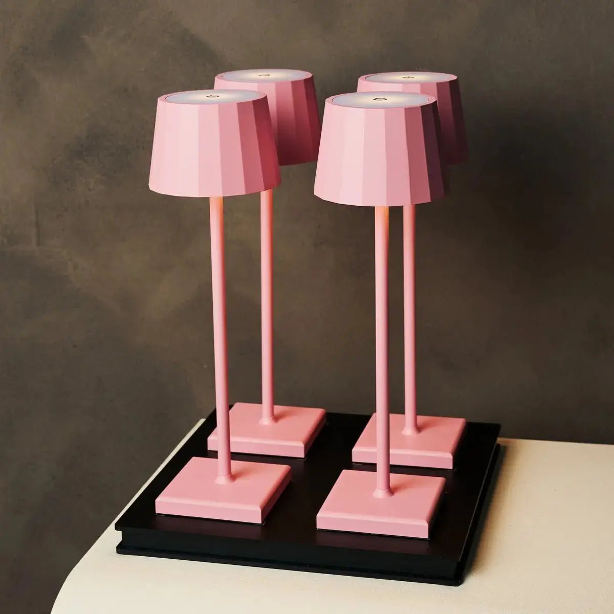 Galda Lampa Wouter Flamingo Pink