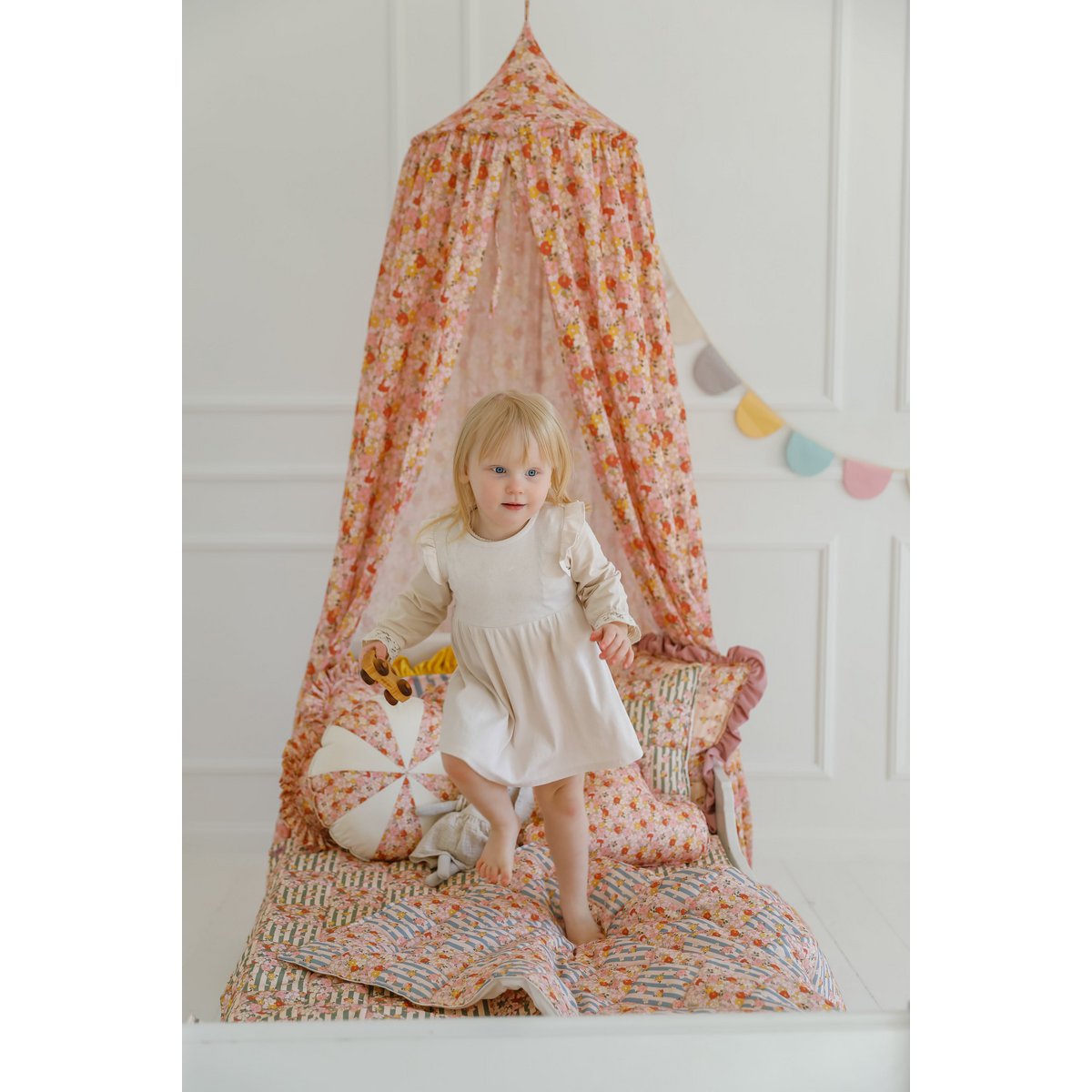 Summer Garden Blanket And Pillow Set - For Children