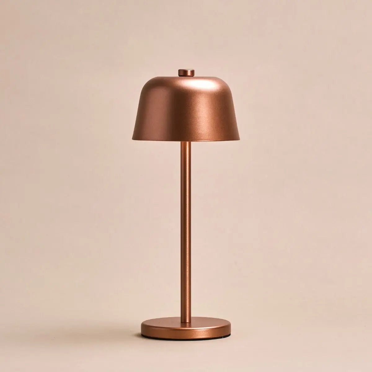 STALINĖ LEMPA ANTON COPPER