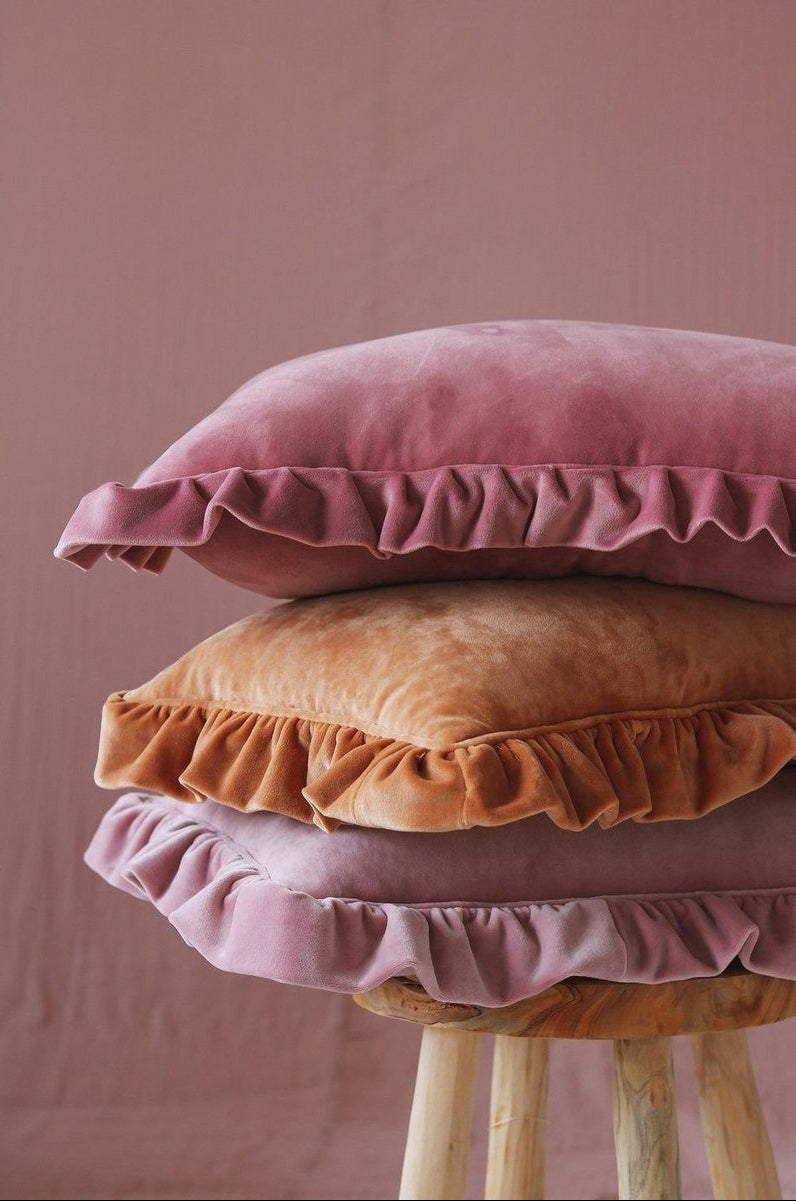 AKSOMINĖ KARAMELINĖ PAGALVĖ