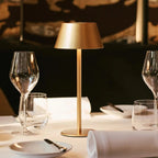 STALINĖ LEMPA MILOU AUKSINĖ