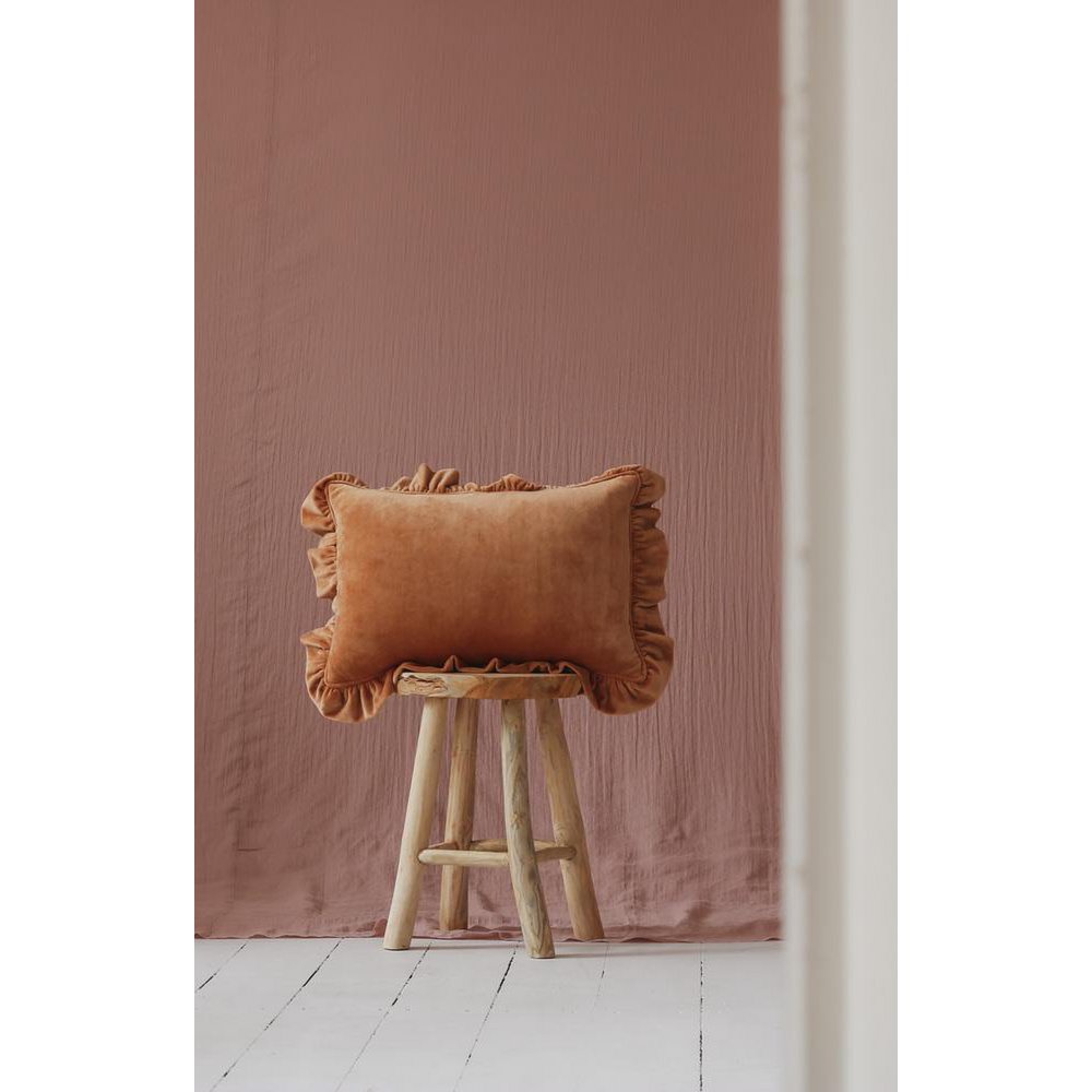 AKSOMINĖ KARAMELINĖ PAGALVĖ