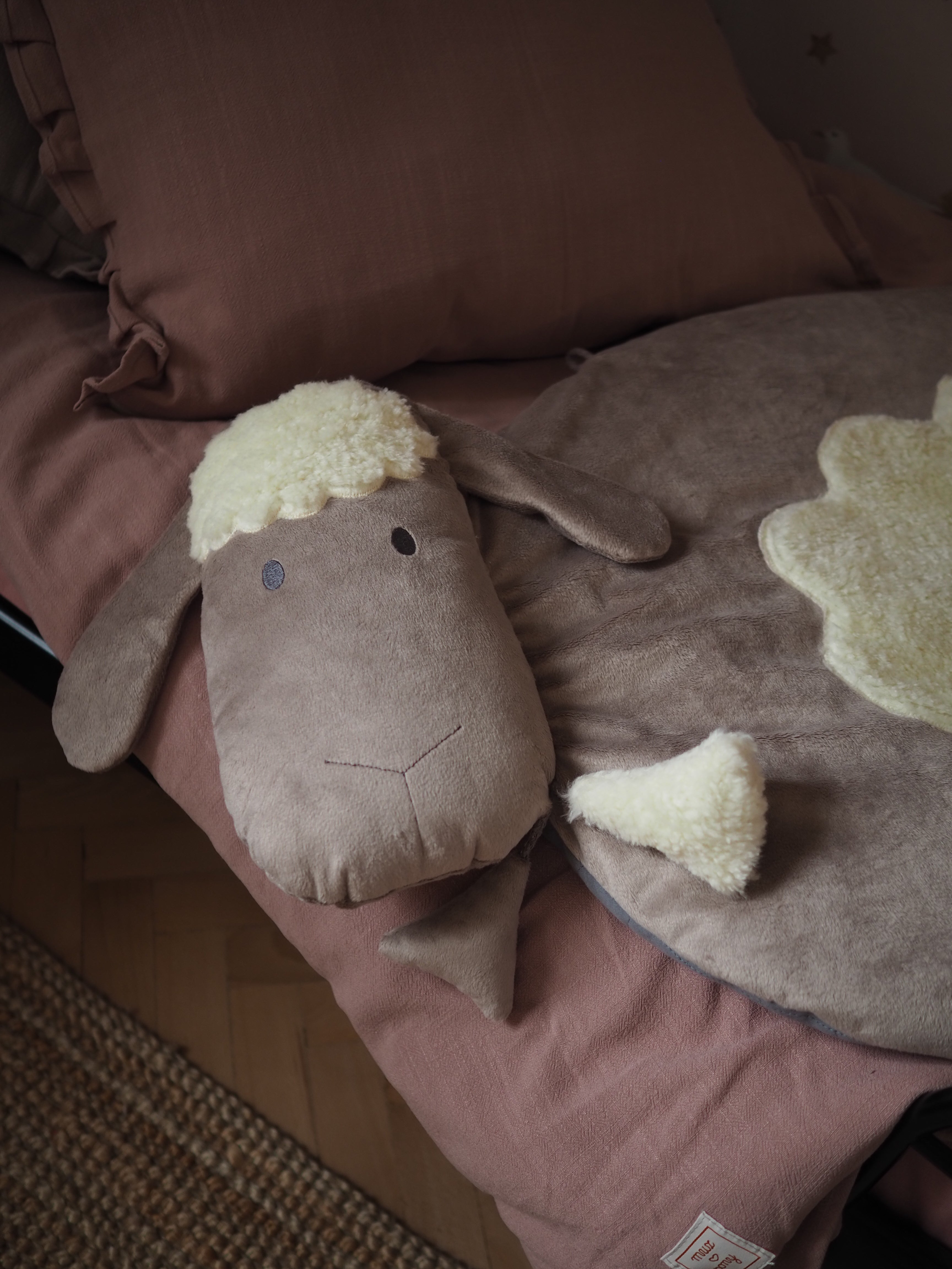 Interactive Mat Sheep