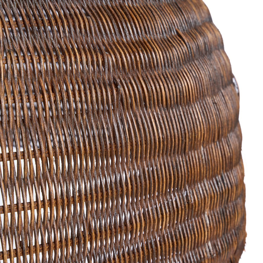 LUBŲ ŠVIESTUVAS, TAMSUS RIEŠUTMEDIS - XL