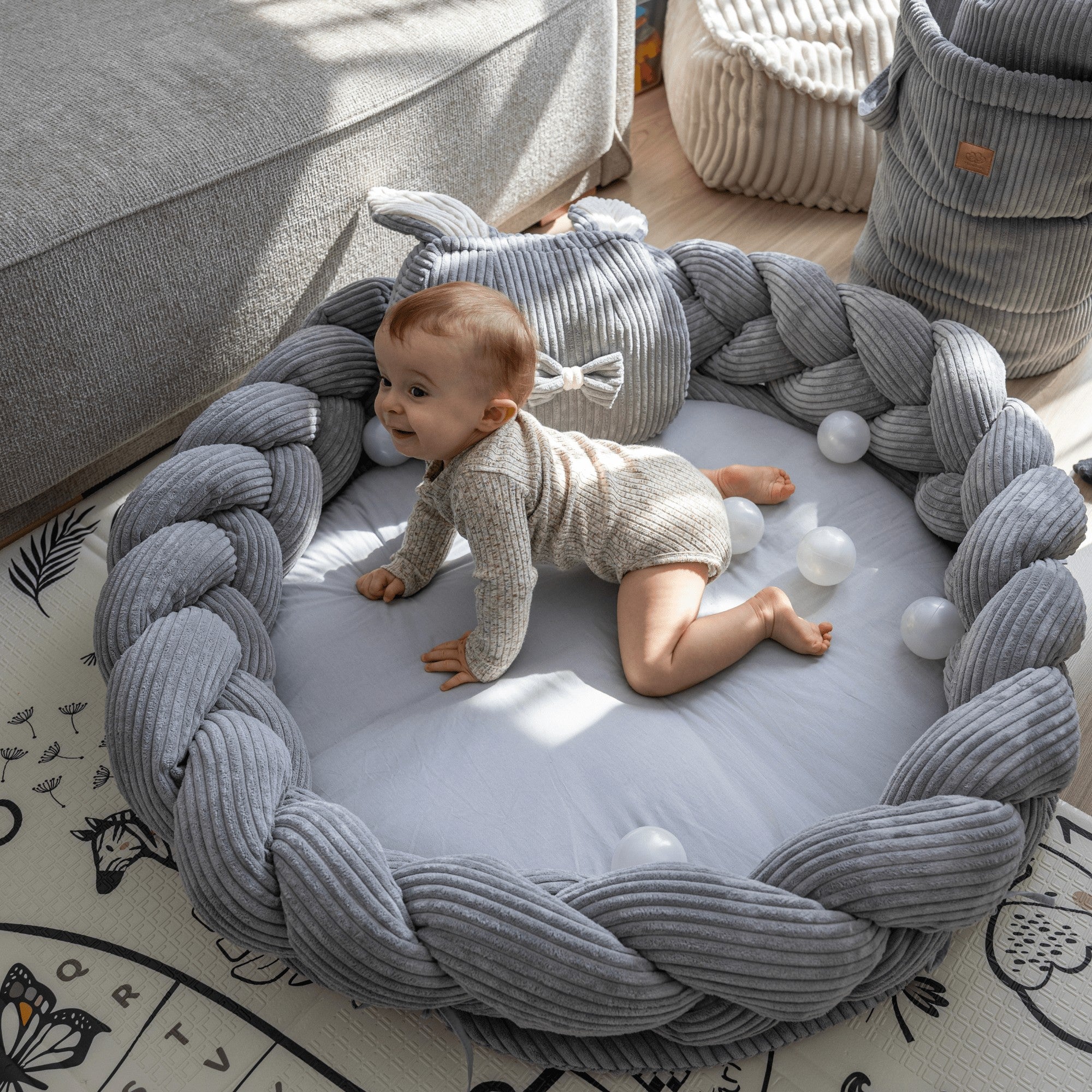 Baby Nest & Play Mat With Crib Bumper Braid - Grey