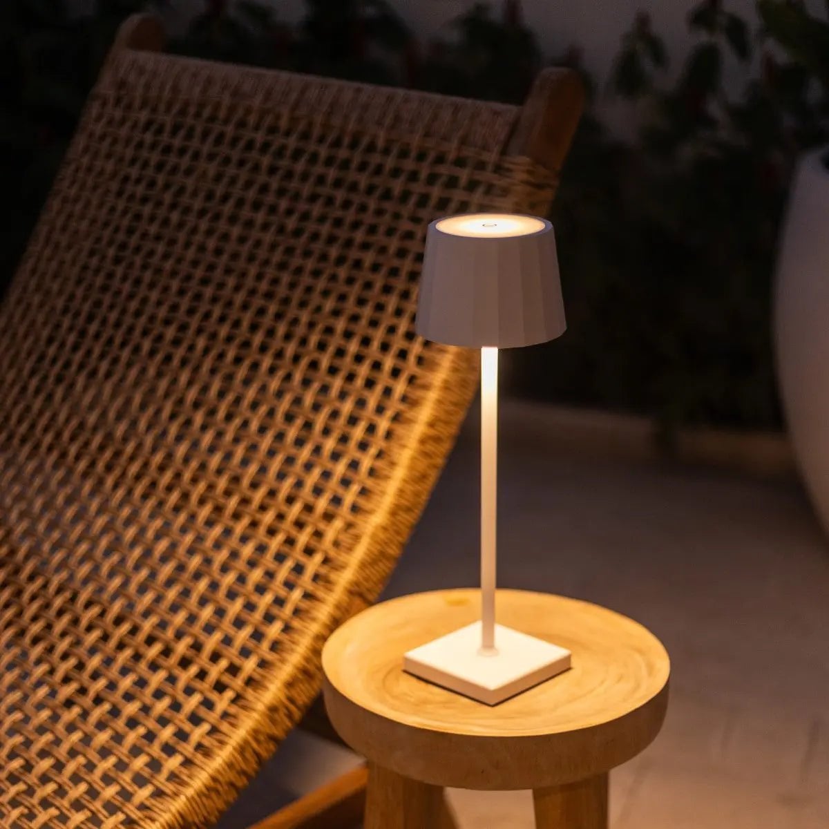 Table Lamp William White