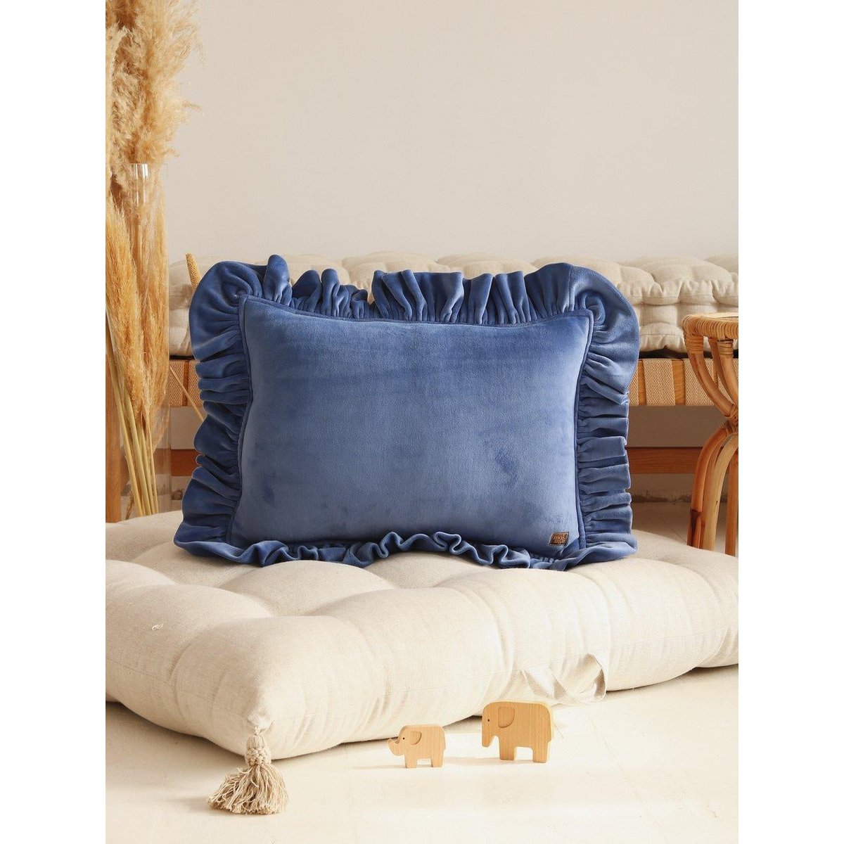 AKSOMINĖ SAFYRO PAGALVĖ